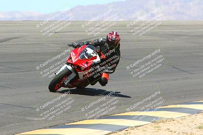 media/May-14-2022-SoCal Trackdays (Sat) [[7b6169074d]]/Bowl (1120am)/